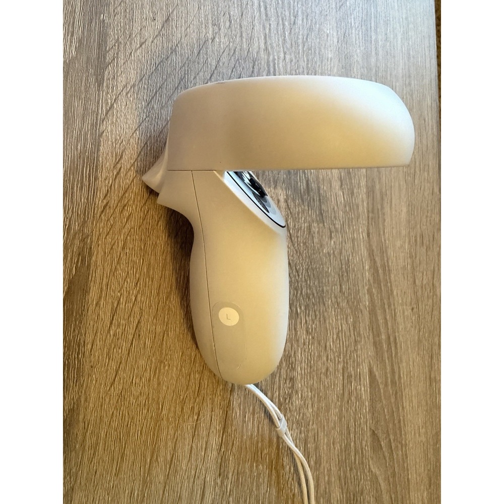 Meta Oculus Quest 2 Left Hand Touch Controller White VR Tested Working Clean